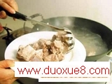 美女厨房的妈妈版土豆烧排骨